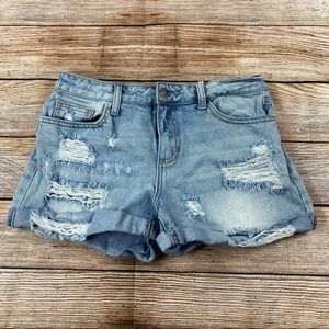 Cello Distressed Shorts Women Size Medium Cuffed Shorts 100% Cotton